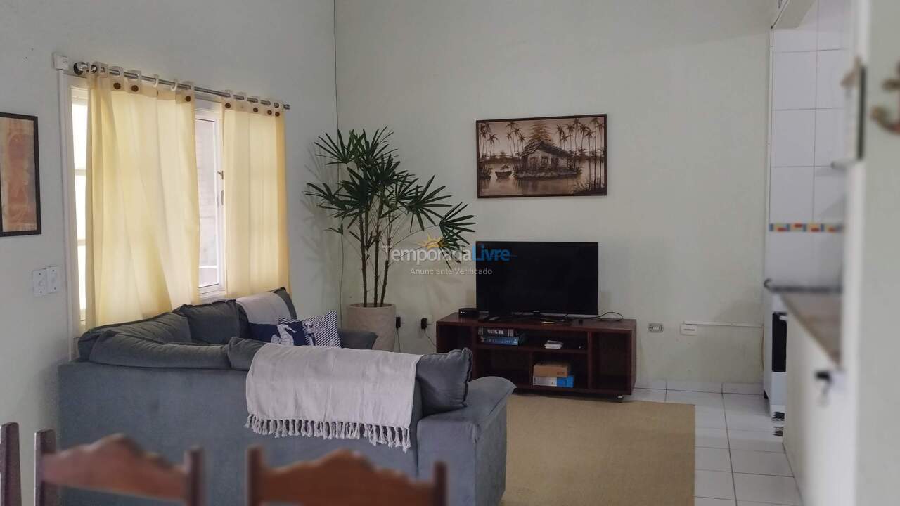 Casa para aluguel de temporada em Ubatuba (Praia do Lázaro)