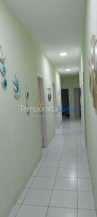 Casa para aluguel de temporada em Ubatuba (Praia do Lázaro)