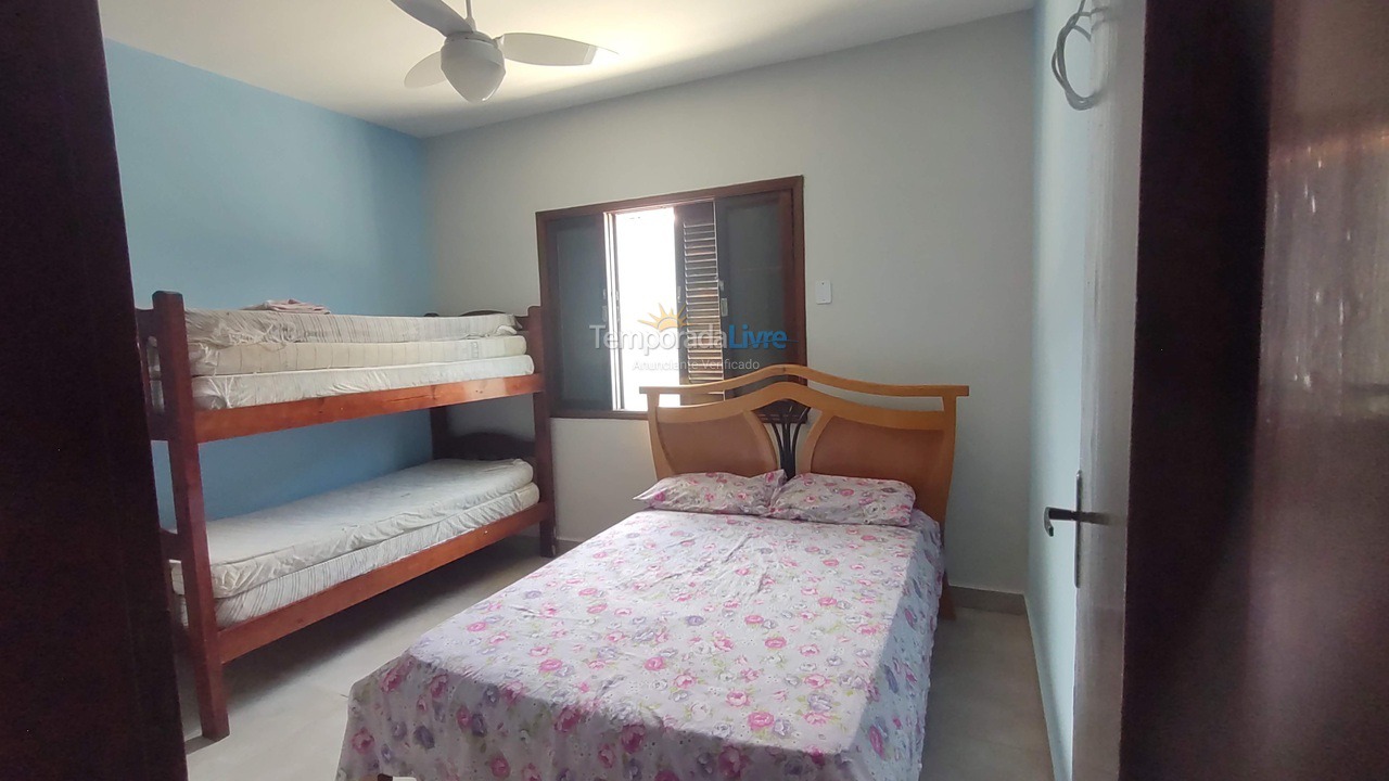 Casa para aluguel de temporada em Itanhaém (Bopiranga)