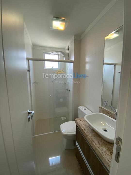 Apartamento para alquiler de vacaciones em Itapema (Meia Praia)