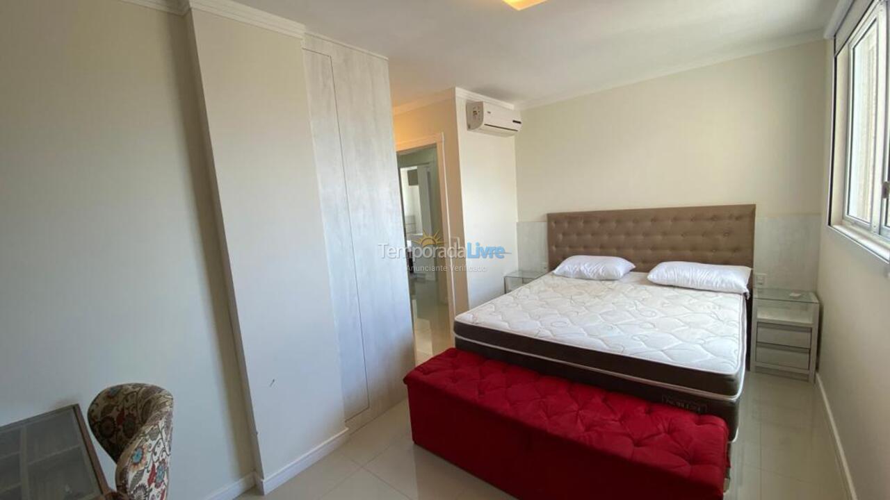 Apartamento para alquiler de vacaciones em Itapema (Meia Praia)