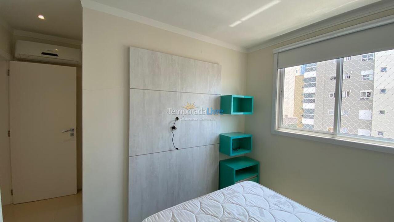 Apartamento para alquiler de vacaciones em Itapema (Meia Praia)