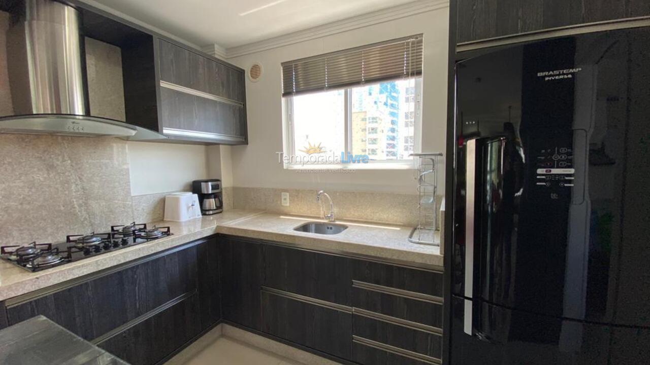 Apartamento para alquiler de vacaciones em Itapema (Meia Praia)