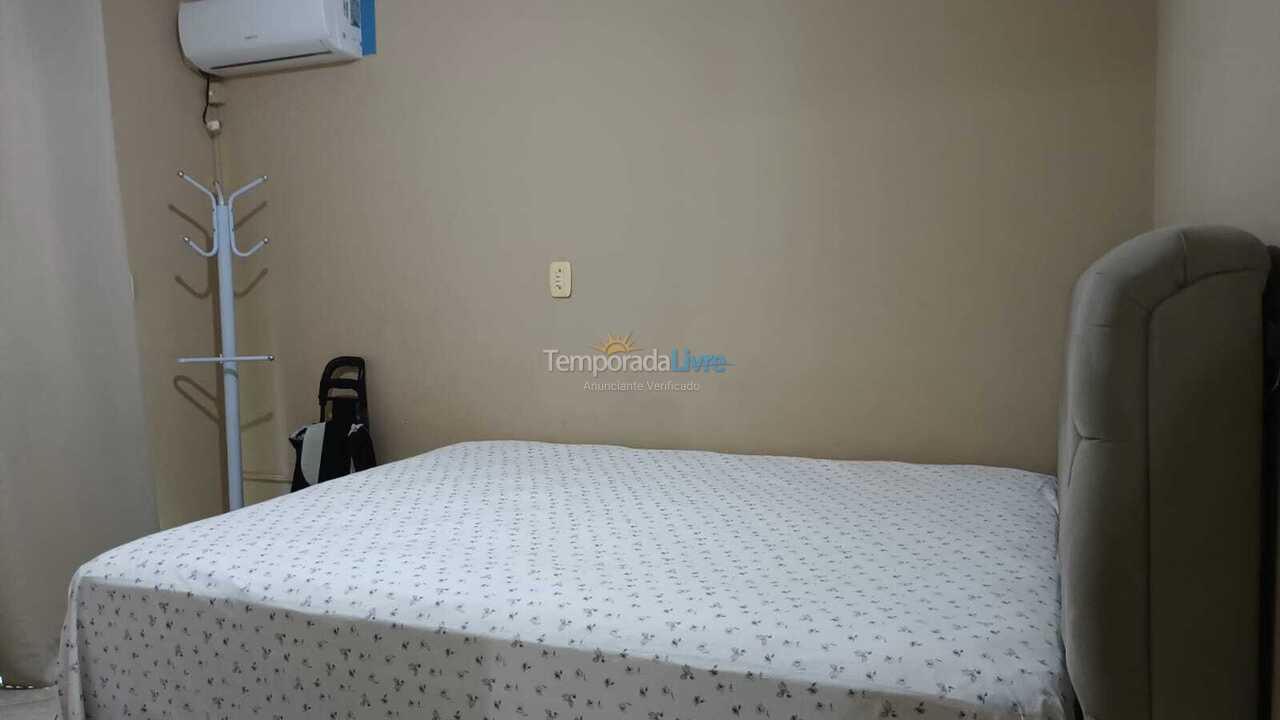 Apartment for vacation rental in Itapema (Meia Praia)