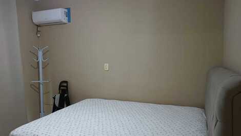 3 bedrooms, 1 suite, sea front