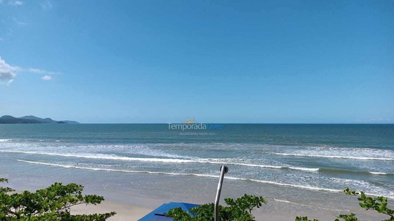 Apartment for vacation rental in Itapema (Meia Praia)