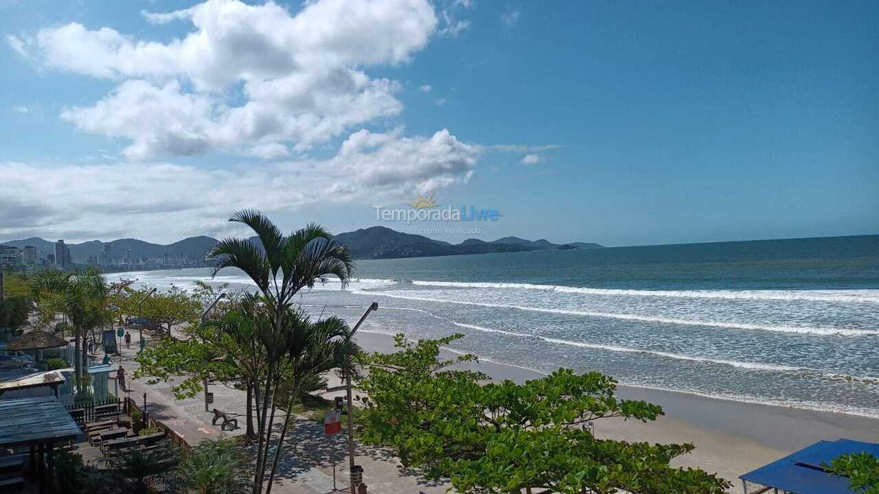 Apartment for vacation rental in Itapema (Meia Praia)