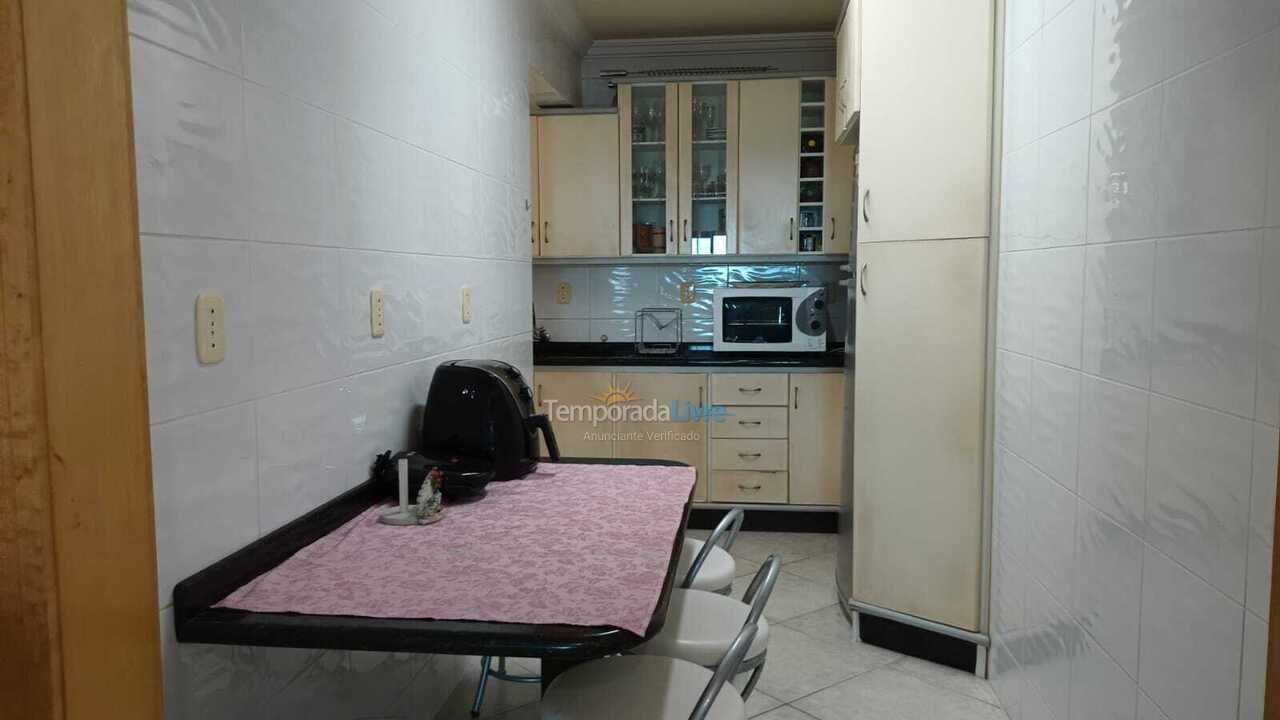 Apartment for vacation rental in Itapema (Meia Praia)