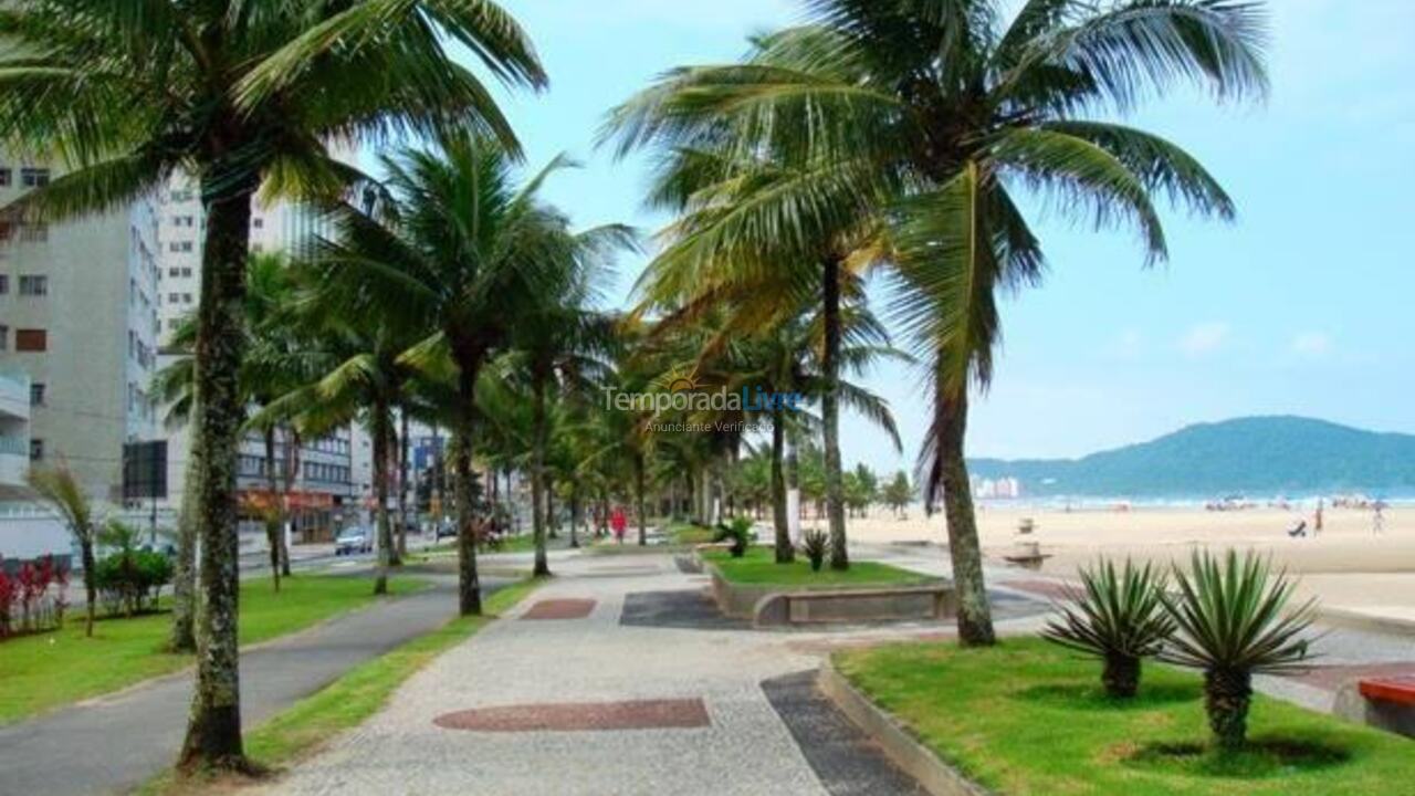 House for vacation rental in Praia Grande (Vila Mirim)