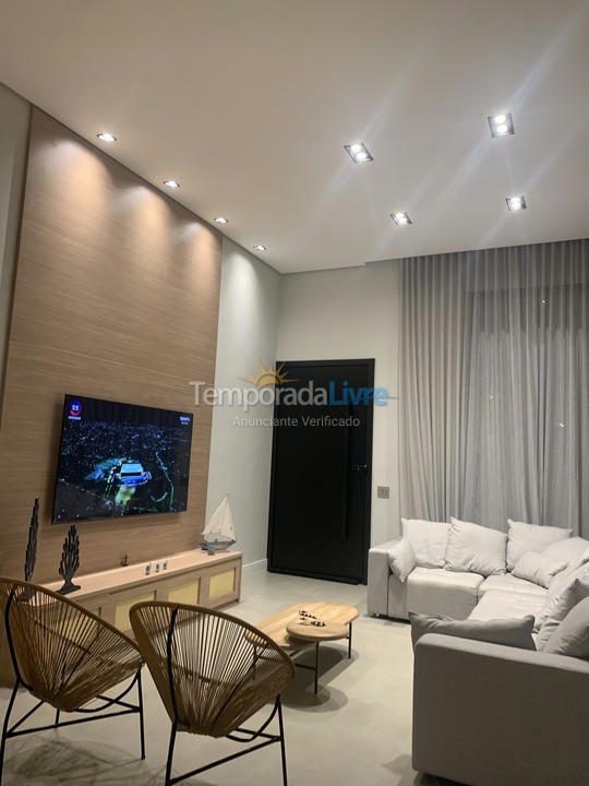 Casa para alquiler de vacaciones em Bertioga (Condominio Morada da Praia)