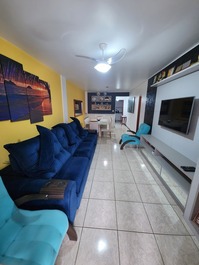 YOUR VACATION IS VERY WELL LOCATED!!