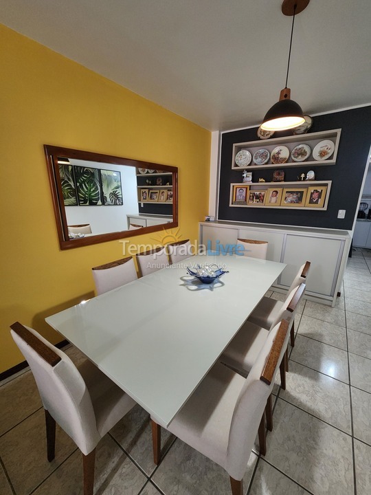 Apartment for vacation rental in Itapema (Meia Praia)