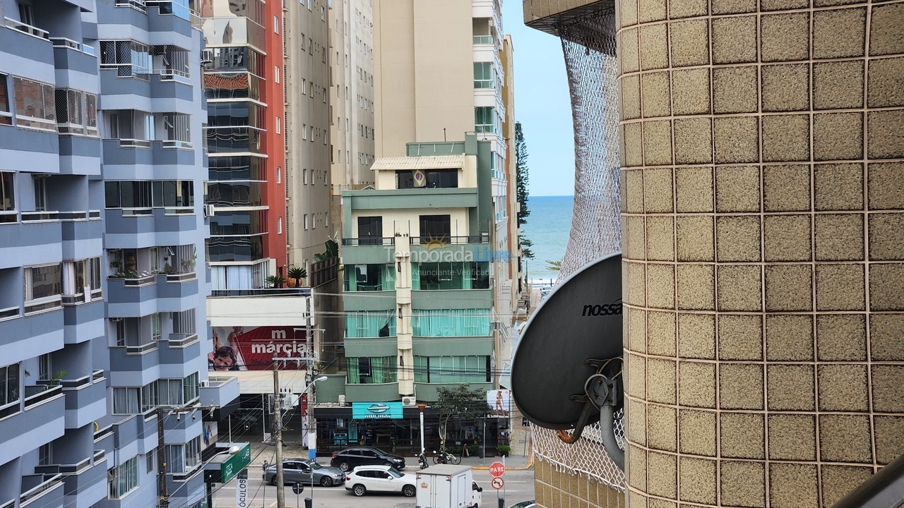 Apartment for vacation rental in Itapema (Meia Praia)