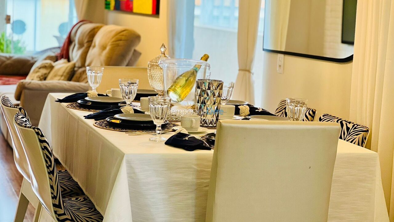 Apartment for vacation rental in Bombinhas (Praia de Bombas)