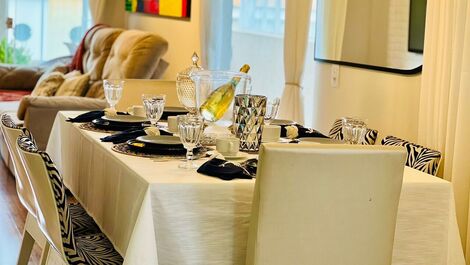 Beautiful Penthouse on Bombas Beach