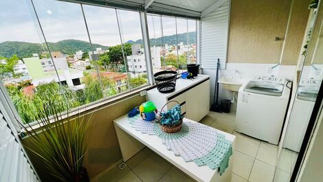 Beautiful Penthouse on Bombas Beach