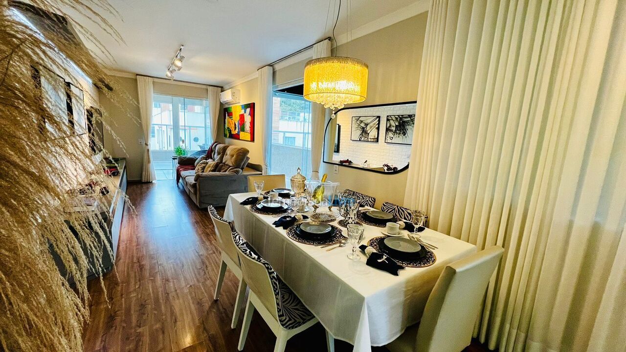 Apartment for vacation rental in Bombinhas (Praia de Bombas)