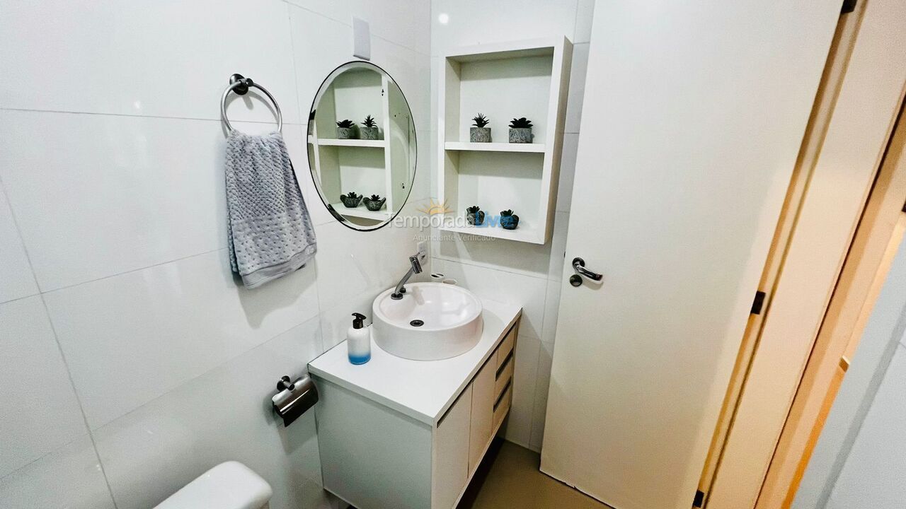 Apartment for vacation rental in Bombinhas (Praia de Bombas)