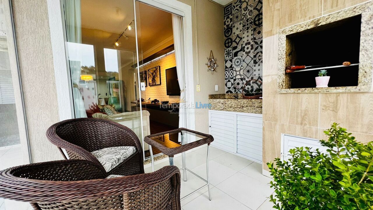 Apartment for vacation rental in Bombinhas (Praia de Bombas)