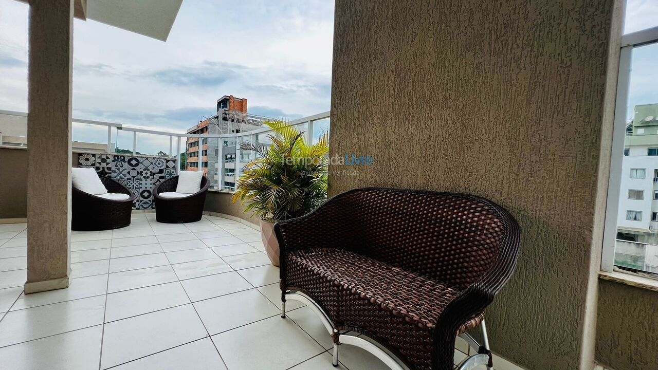 Apartment for vacation rental in Bombinhas (Praia de Bombas)