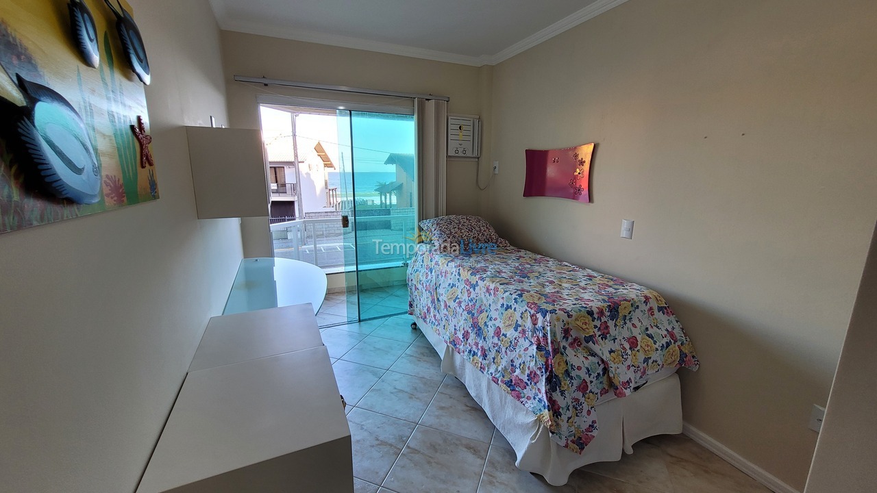 Apartment for vacation rental in Bombinhas (Praia de Quatro Ilhas)