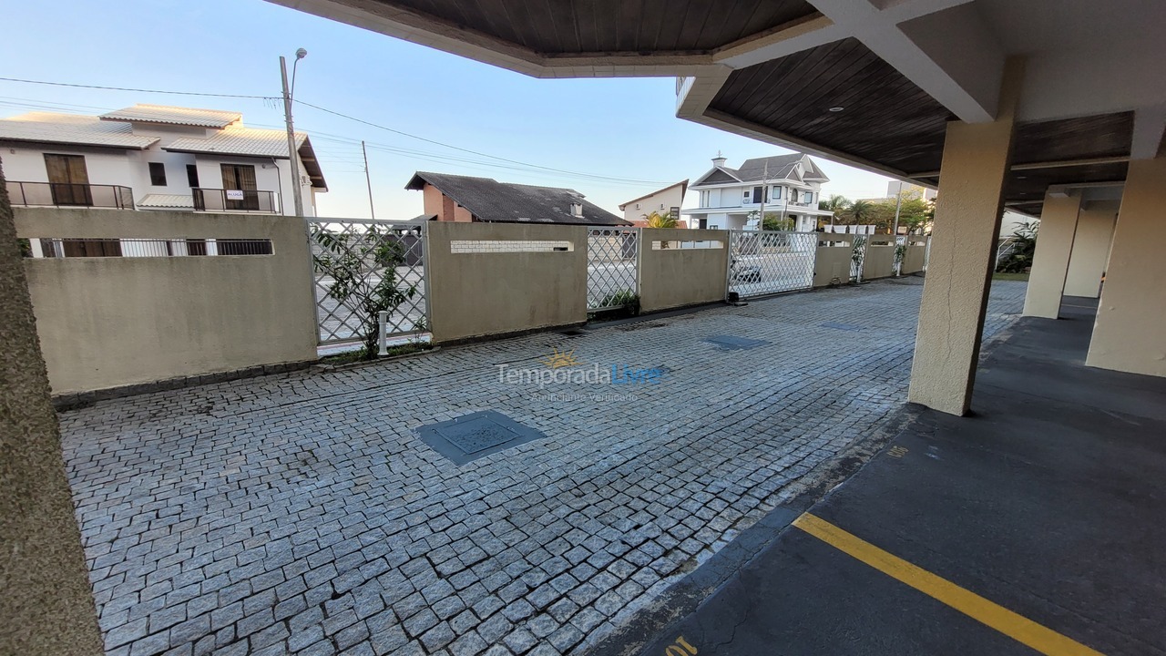 Apartment for vacation rental in Bombinhas (Praia de Quatro Ilhas)