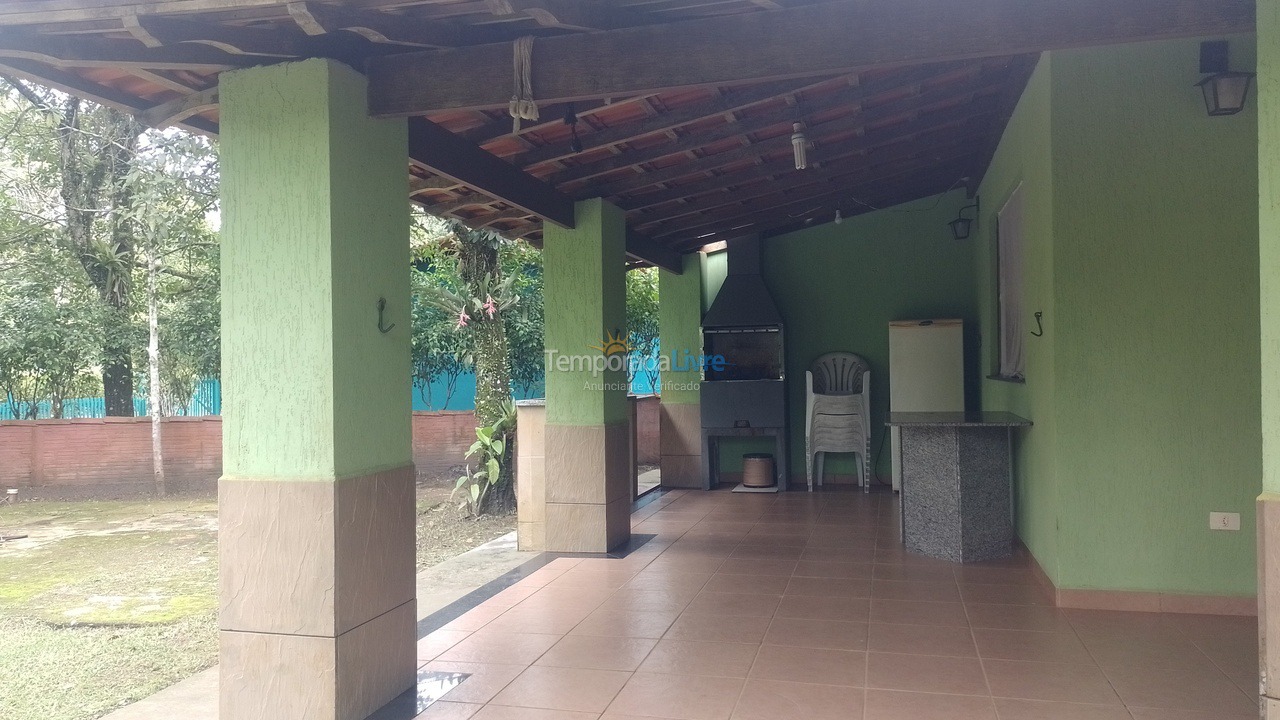 Casa para alquiler de vacaciones em Bertioga (Praia de Guaratuba)