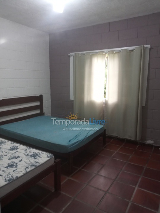 Granja para alquiler de vacaciones em Caraguatatuba (Rio do Ouro)