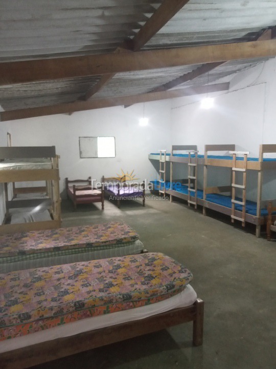 Granja para alquiler de vacaciones em Caraguatatuba (Rio do Ouro)
