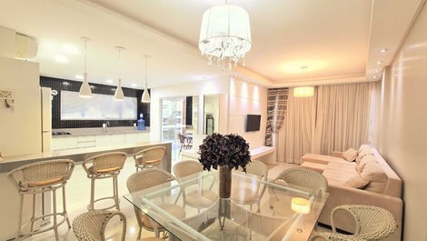 LINDO 3 SUÍTES NA MEIA PRAIA / ITAPEMA