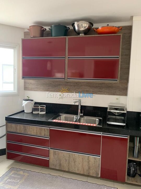 Apartment for vacation rental in Guarapari (Praia do Morro)