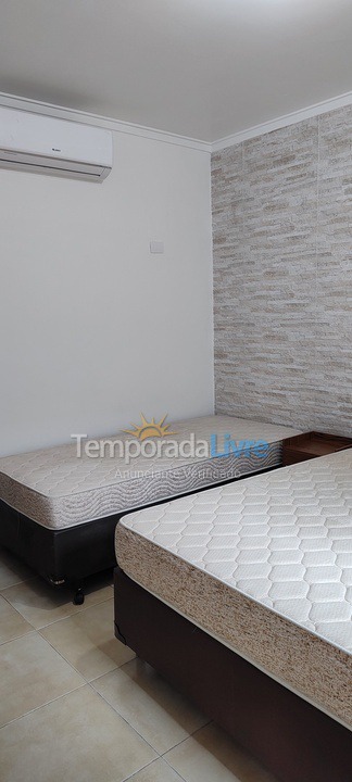 House for vacation rental in Bertioga (Praia de Guaratuba)