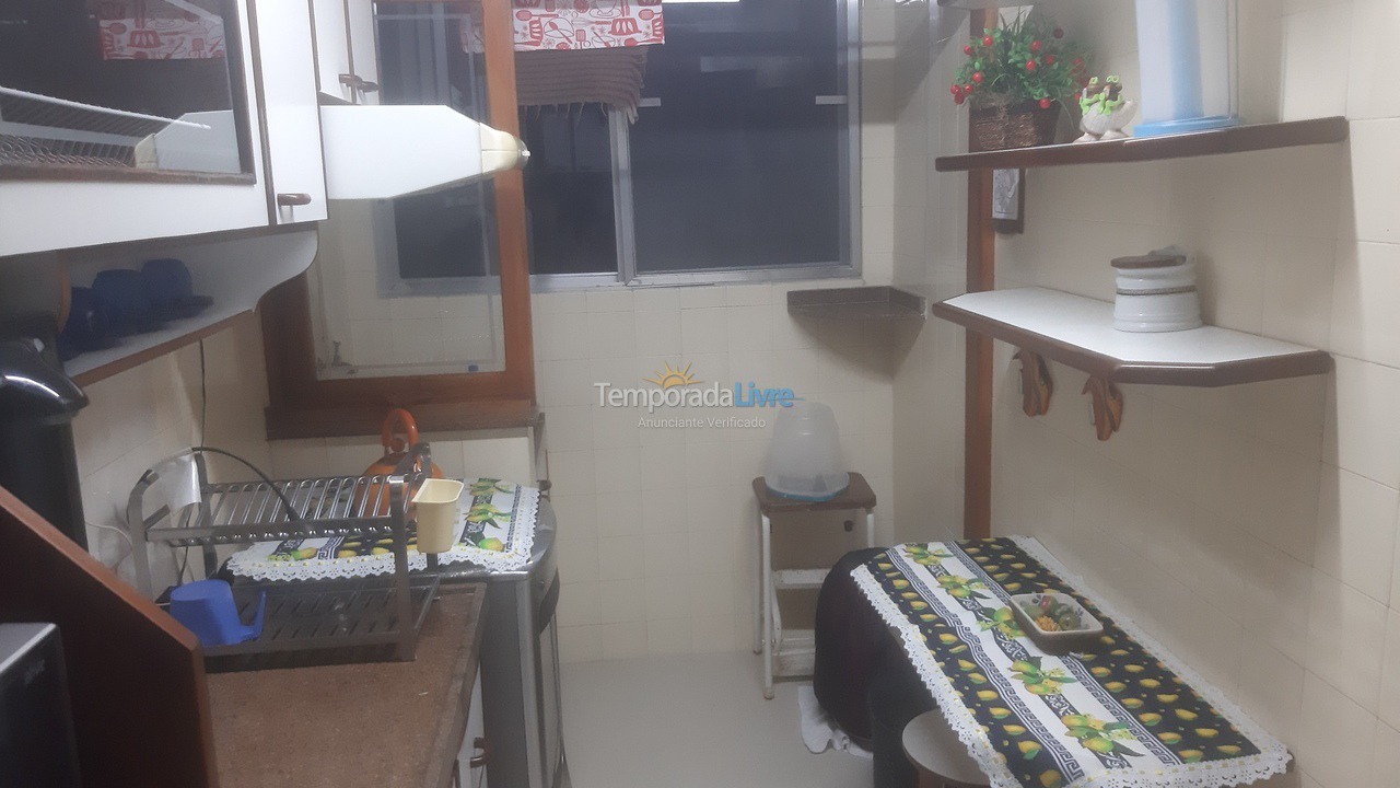Apartamento para aluguel de temporada em Cabo Frio (Algodoal)