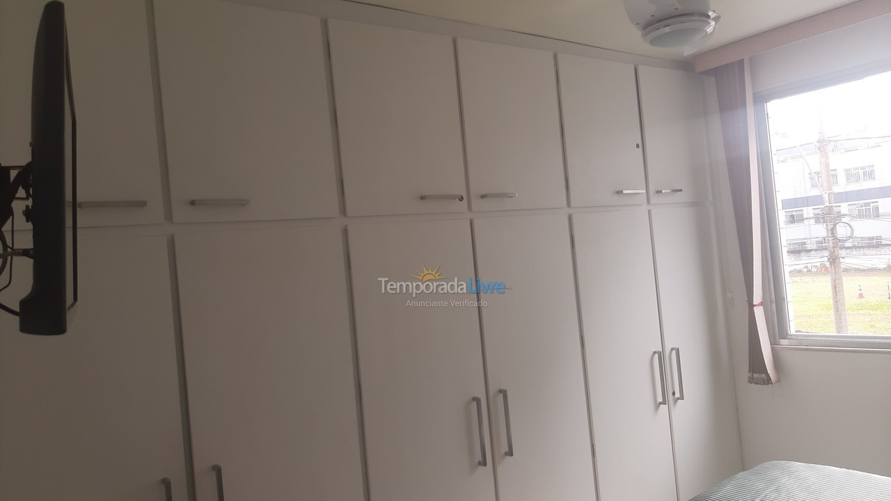 Apartamento para aluguel de temporada em Cabo Frio (Algodoal)