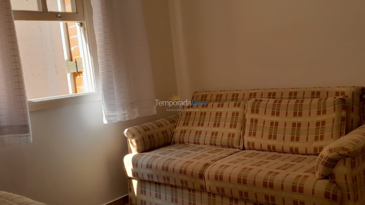 Apartamento para aluguel de temporada em Campos do Jordão (Abernessia)