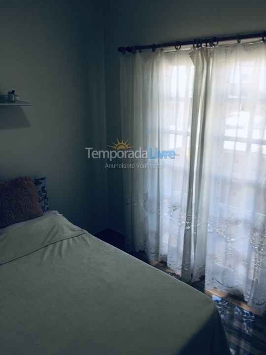 Apartamento para aluguel de temporada em Campos do Jordão (Abernessia)