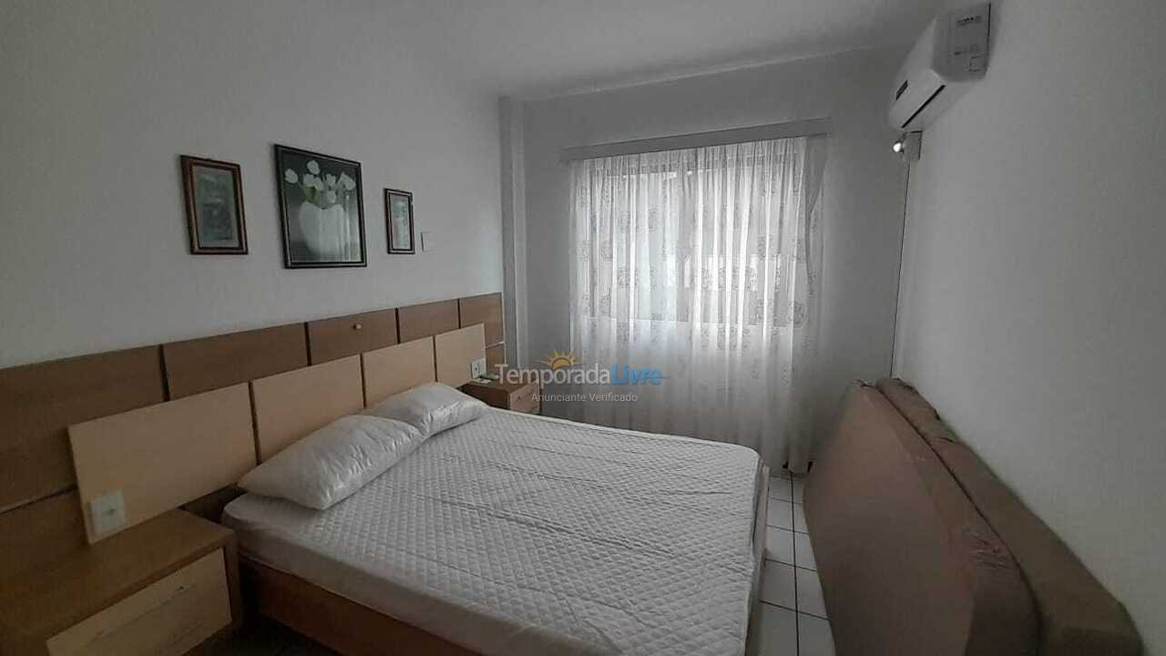 Apartment for vacation rental in Itapema (Meia Praia)