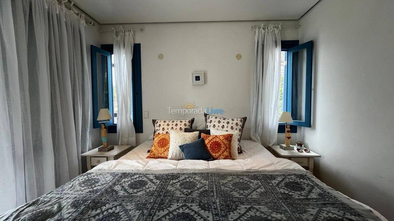 House for vacation rental in São Sebastião (Praia da Baleia)
