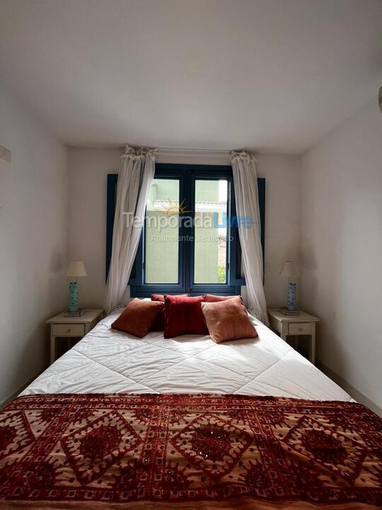 House for vacation rental in São Sebastião (Praia da Baleia)