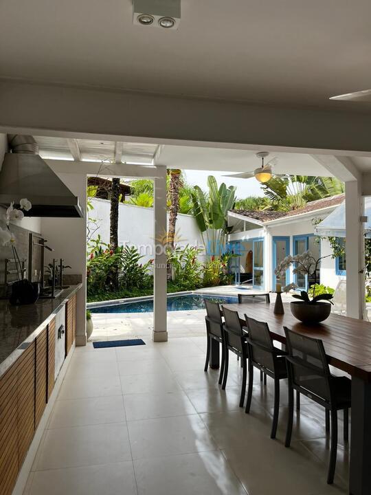 House for vacation rental in São Sebastião (Praia da Baleia)