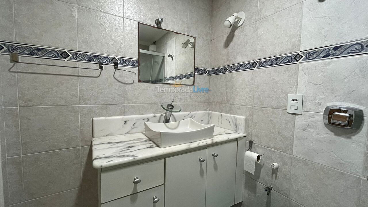 Apartamento para alquiler de vacaciones em Guarujá (Pitangueiras)