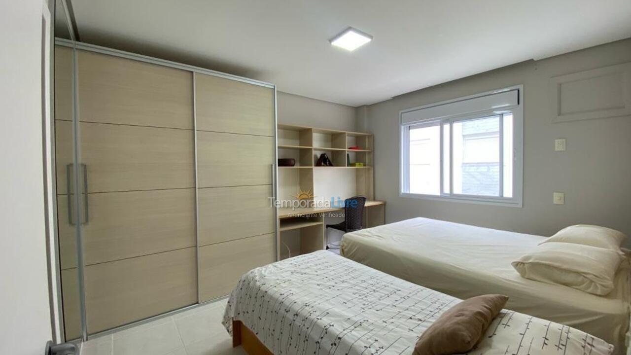 Apartamento para aluguel de temporada em Florianopolis (Jurerê Internacional)