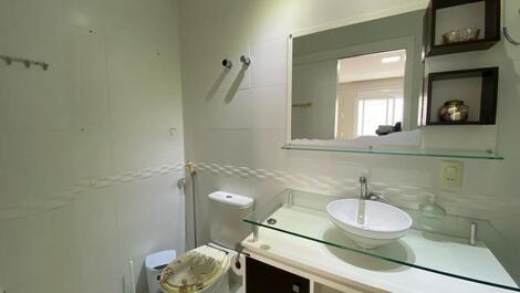 Apartamento 03 dormitórios em Jurerê Internacional
