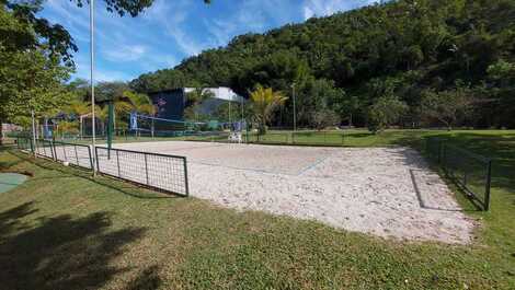 2 bedroom apartment in Toninhas Beach - Wembley Tennis Condominium