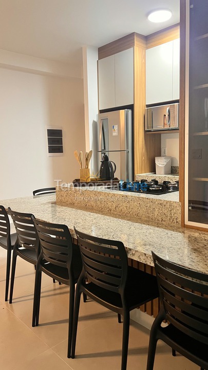 Apartamento para aluguel de temporada em Ubatuba (Praia Grande)