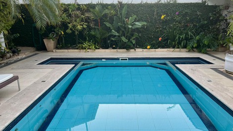 Beautiful Villa - Cond Santa Monica 4 Suites