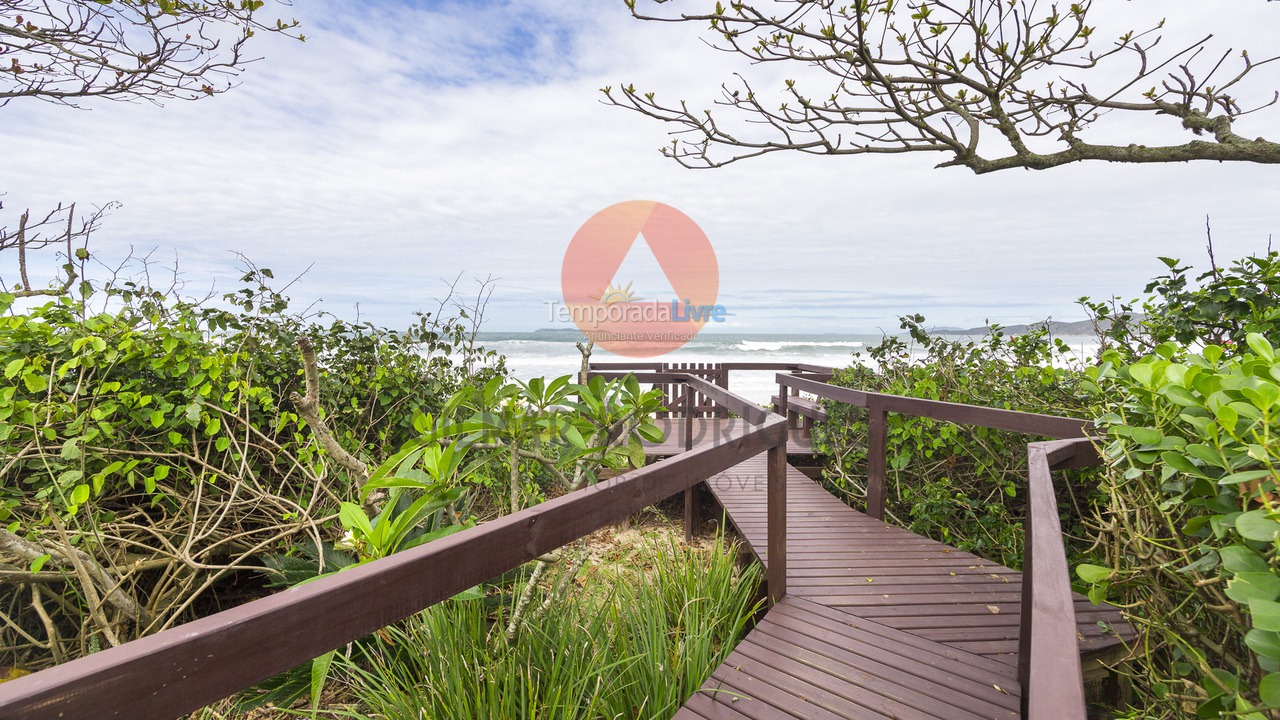 Casa para aluguel de temporada em Bombinhas (Mariscal)