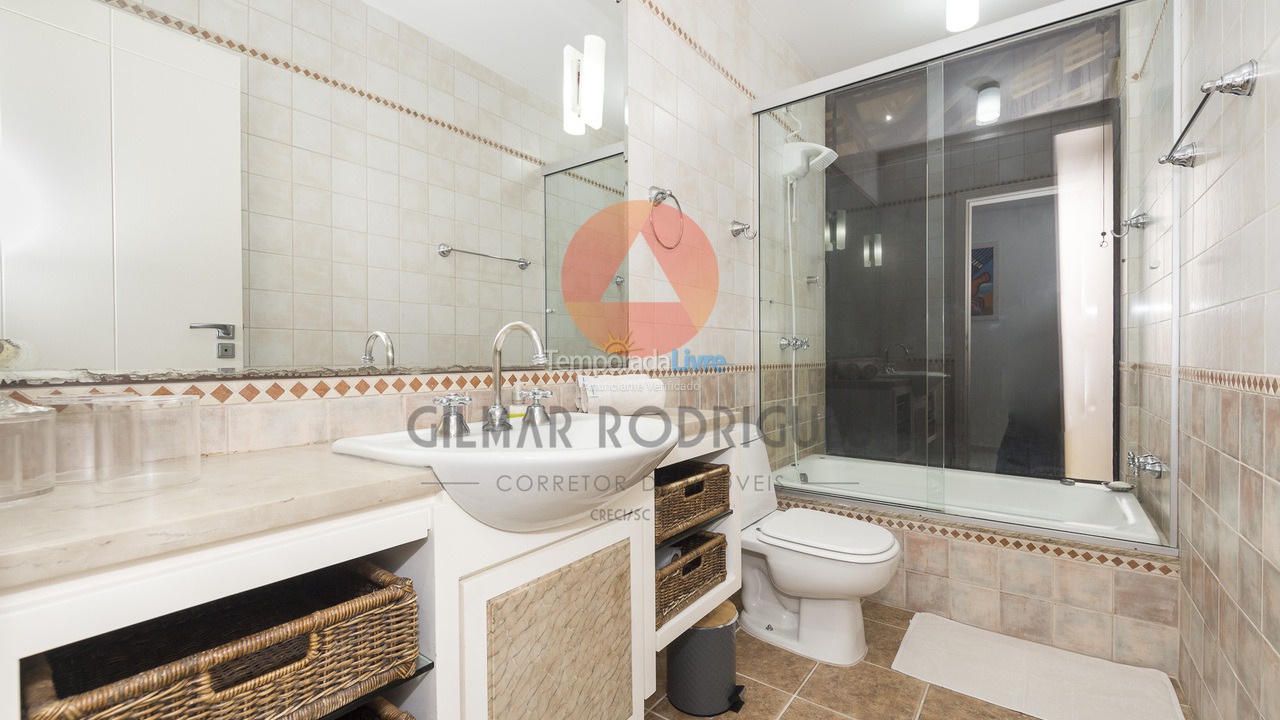 Casa para aluguel de temporada em Bombinhas (Mariscal)