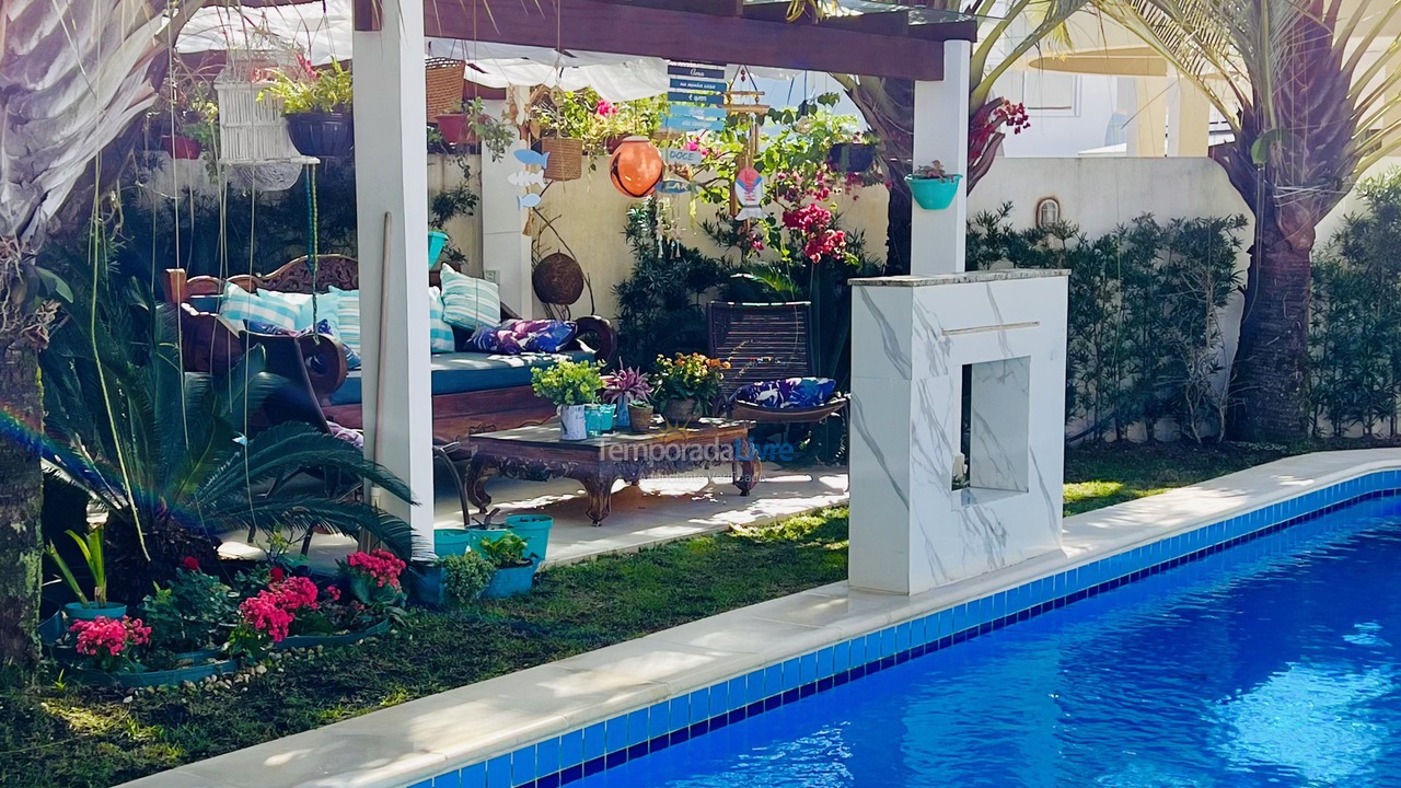 Casa para aluguel de temporada em Florianopolis (Jurerê Internacional)