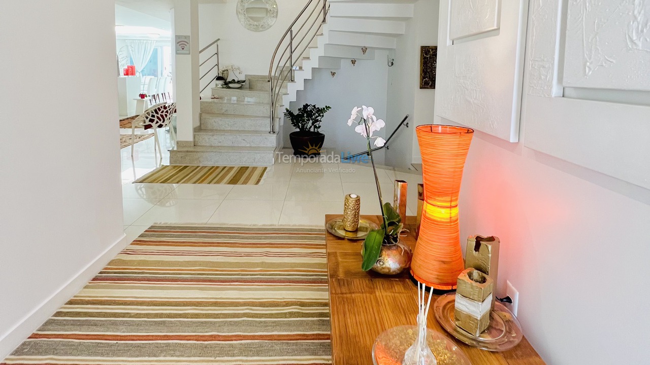 Casa para aluguel de temporada em Florianopolis (Jurerê Internacional)